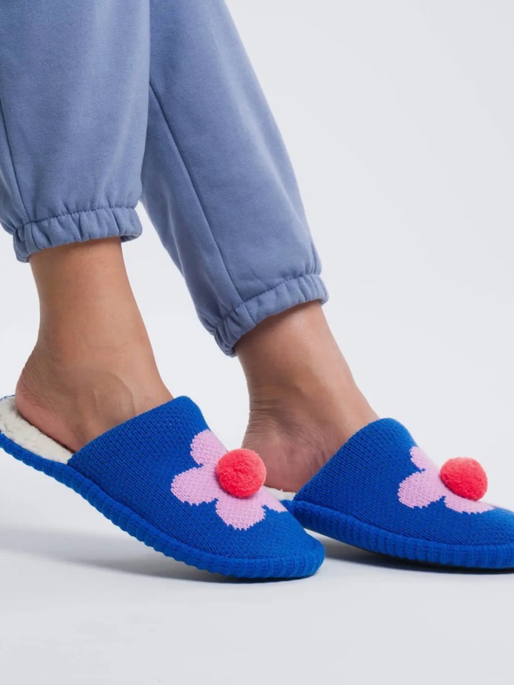 Women's Blue Knit Flower Pom Slip-On Slippers